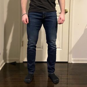 Men’s American Eagle athletic skinny jeans size 32x32 in dark wash